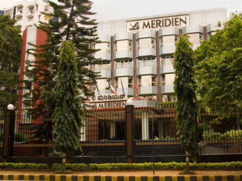Le Meridien Bangalore Exterior photo